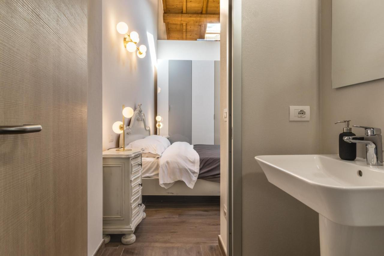Veronetta Stunning Rooftop With Lift Esterno foto